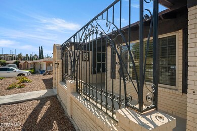 10844 Sombra Verde Dr, El Paso, TX 79935 - photo 6