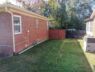 2307 Oakland Dr NW, Cleveland, TN 37311 - photo 5