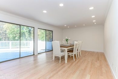 180 Riverbank Rd, Stamford, CT 06903 - photo 6