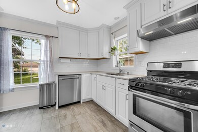 1646 Manchester Ave, Westchester, IL 60154 - photo 5