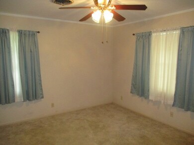 724 Stovall Ave, Picayune, MS 39466 - photo 4