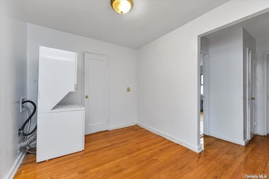 68-02 140th St unit A, Flushing, NY 11367 - photo 3