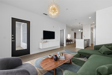 Shelby Residences unit 310, Dallas, TX 75206 - photo 2