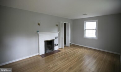 510 Greenwich St, Falls Church, VA 22046 - photo 4