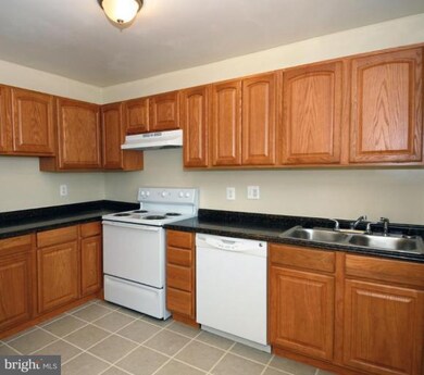 6506 Livingston Rd, Oxon Hill, MD 20745 - photo 6