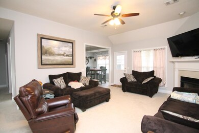 908 Bay Laurel Cir, Warner Robins, GA 31088 - photo 3