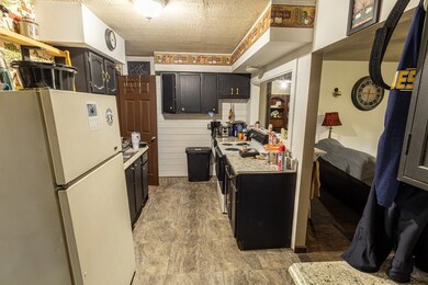 621 Grant St, McMechen, WV 26040 - photo 2