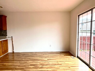Dining Area16