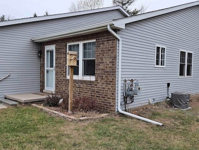 3865 Krafft Rd, Fort Gratiot, MI 48059 - photo 3