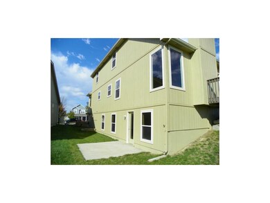 327 S Adams Ct, Raymore, MO 64083 - photo 3