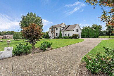 2819 Cale Ct, Franklin, TN 37064 - photo 2