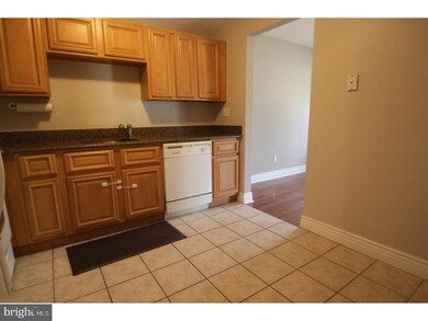 205 Curtis Ct, Chesterbrook, PA 19087 - photo 4