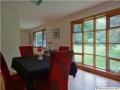 37 Ivanhoe Ln, Matawan, NJ 07747 - photo 3