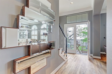 2810 Helena St, Houston, TX 77006 - photo 5