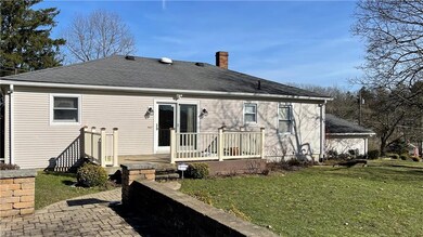 16343 Princeton Ave, East Liverpool, OH 43920 - photo 3