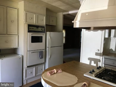 313 Oklahoma Ave, Williamstown, NJ 08094 - photo 3