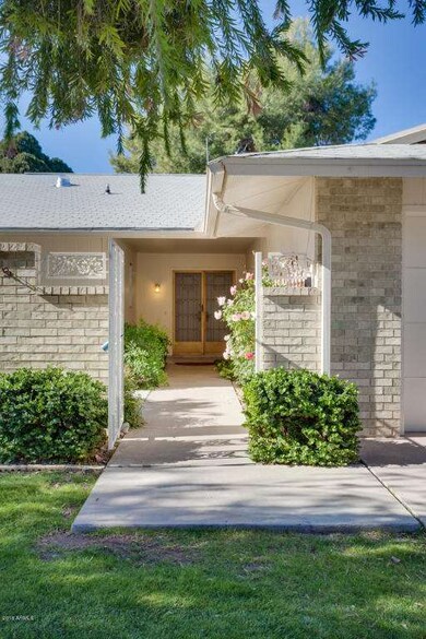 18214 N 99th Dr, Sun City, AZ 85373 - photo 2