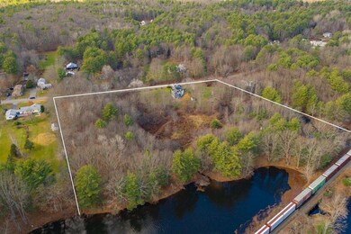 84 Packers Falls Rd, Newmarket, NH 03857 - photo 3