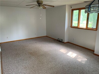 451 E Stenzil St, North Tonawanda, NY 14120 - photo 5