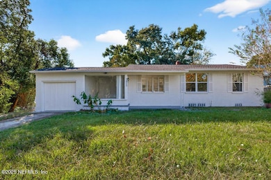 7825 Tory Place E, Jacksonville, FL 32208 - photo 5