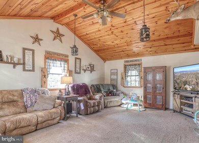 278 Tall Pine Ln, Gerrardstown, WV 25420 - photo 5
