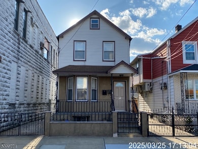 81 Waydell St, Newark, NJ 07105 - photo 2