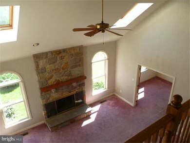 150 Barton Dr, Spring City, PA 19475 - photo 3