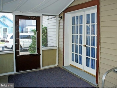 112 E Ship Bottom Ave, Ship Bottom, NJ 08008 - photo 6