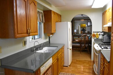 Kitchen 3