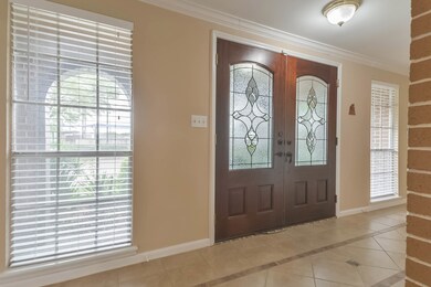 10202 Ella Lee Ln, Houston, TX 77042 - photo 4