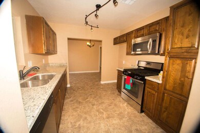 821 E Fairmount Ave, Phoenix, AZ 85014 - photo 3