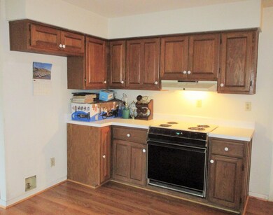 304 Walker St, Manchester, TN 37355 - photo 6