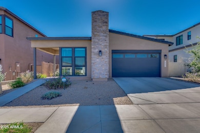 813 E Paseo Way, Phoenix, AZ 85042 - photo 2