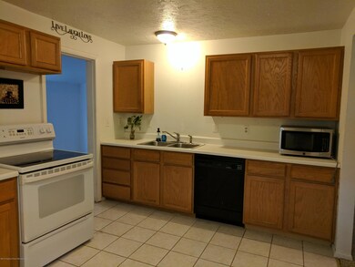 653 Tucker St, Craig, CO 81625 - photo 6