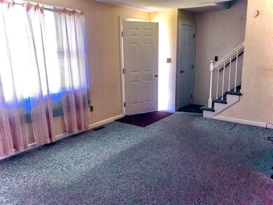 148 Barretts Hill Rd unit B, Hudson, NH 03051 - photo 4