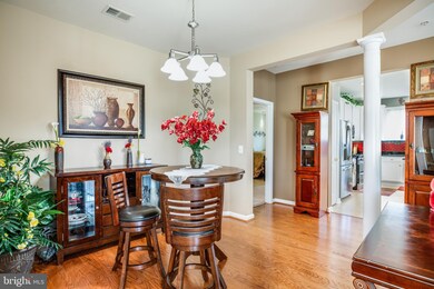 13800 Greendale Dr unit 70, Woodbridge, VA 22191 - photo 4