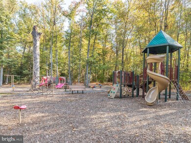 11569 Laurelwalk Dr, Laurel, MD 20708 - photo 3