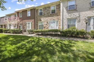 1014 Hardesty front 4