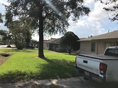 13370 Granada St, Houston, TX 77015 - photo 6