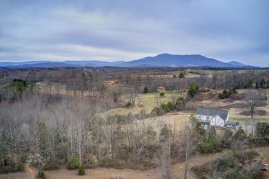 003-340719-49-348 Parkview Dr-5-24_86663