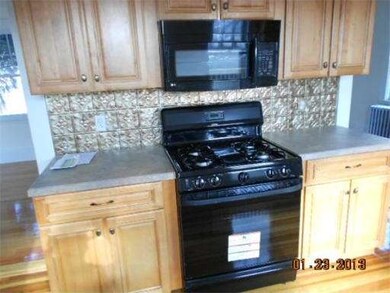 25 Shamrock St, Peabody, MA 01960 - photo 3