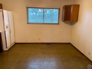 4100 SW 33rd Terrace, Topeka, KS 66614 - photo 4
