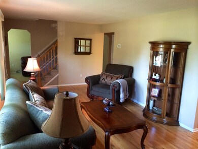 11 Briarheath Ave, Manalapan, NJ 07726 - photo 4