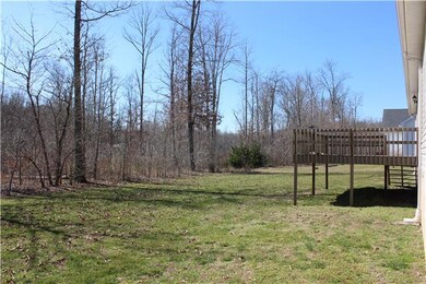 346 Indian Springs Cir, Manchester, TN 37355 - photo 4