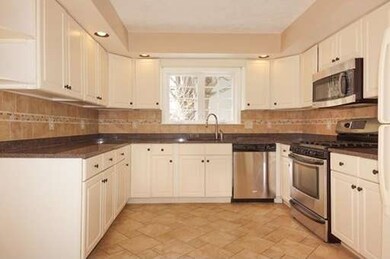 49 Timbercreek Rd, Billerica, MA 01821 - photo 3