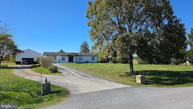 4010 Fringer Rd, Taneytown, MD 21787 - photo 2