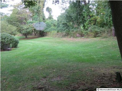 120 Arrowwood Ct, Red Bank, NJ 07701 - photo 5