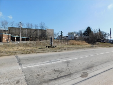 32 Coolspring St, Uniontown, PA 15401 - photo 7