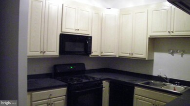 1820 Cedar Cove Way unit 3-4A, Woodbridge, VA 22191 - photo 3