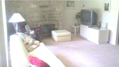 2167 Brookthorpe Cir, Broomall, PA 19008 - photo 4